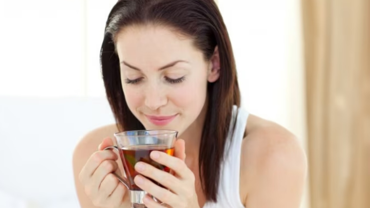 बदलते मौसम में हर दिन सुबह लें ये 5 इम्युनिटी बूस्टिंग ड्रिंक्स: Immunity Boosting Drinks