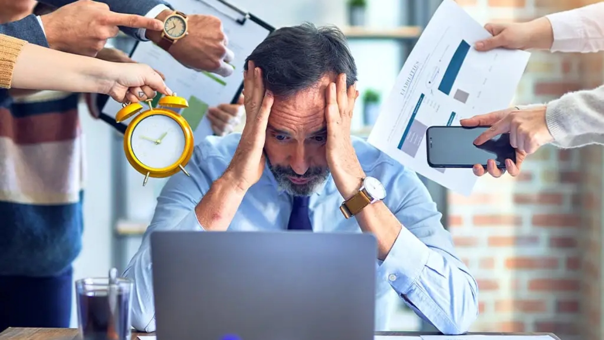 काम के स्ट्रेस से छुट्टी पाने के लिए आजमाएं 5-10 मिनट के ये हैक्स: Hacks For Work Stress